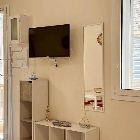 Da Nonna Concetta - 5 Minutes Walk From The * Donnalucata (Sicily)