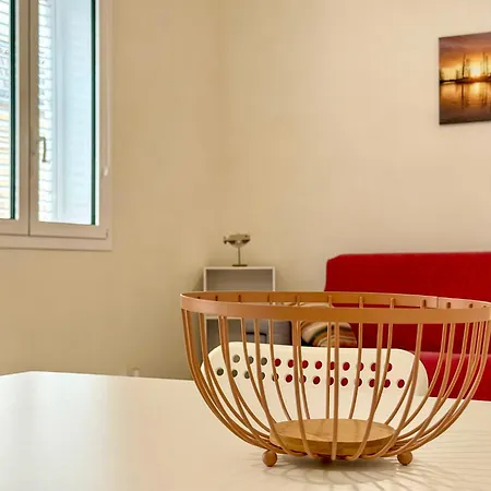 Da Nonna Concetta - 5 Minutes Walk From The