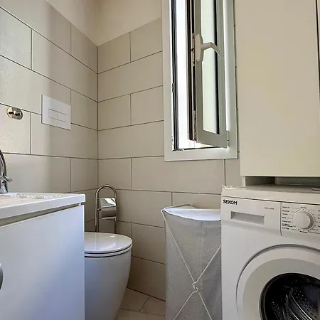 Dom wakacyjny Da Nonna Concetta - 5 Minutes Walk From The